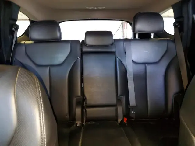 HYUNDAI SANTA FE PREMIUM 2023