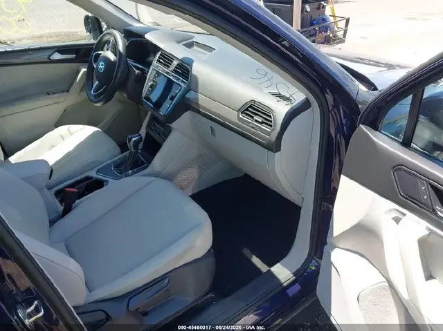 VOLKSWAGEN TIGUAN SE 2023