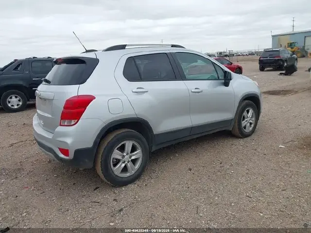 CHEVROLET TRAX LT 2022