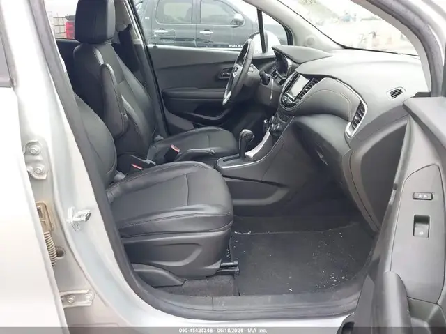 CHEVROLET TRAX LT 2022