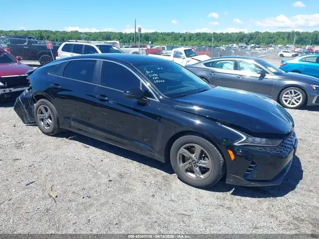 KIA K5 LXS 2022