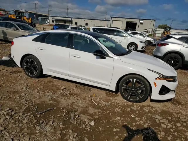 KIA K5 ПРОБЕГ 37 708 МИЛЬ (ОКОЛО 60 700 КМ) 2023