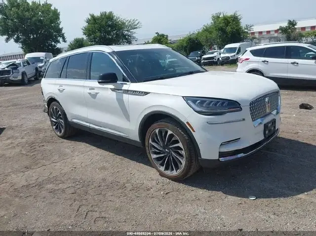 LINCOLN AVIATOR RESERVE (ПРЕДТОПОВАЯ ПРЕМИАЛЬНАЯ ВЕРСИЯ) 2023