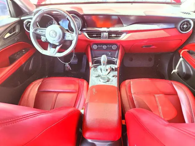 ALFA ROMEO STELVIO SPORT 2021