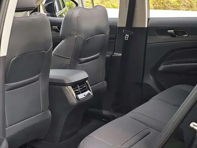 FORD EQUATOR SPORT 2023