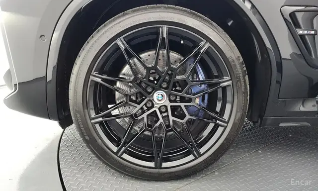 BMW X3 ШИКАРНЫЙ ЯРКО-РЫЖИЙ КОЖАНЫЙ САЛОН M-СПОРТИВНЫЕ КОВШИ КОВАНЫЕ M-ДИСКИ СПОРТИВНЫЙ ВЫХЛОП M SPORT ПАНОР 2023