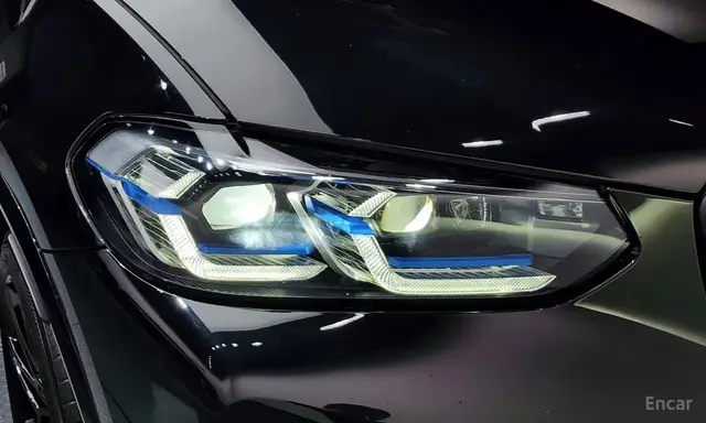 BMW X3 ШИКАРНЫЙ ЯРКО-РЫЖИЙ КОЖАНЫЙ САЛОН M-СПОРТИВНЫЕ КОВШИ КОВАНЫЕ M-ДИСКИ СПОРТИВНЫЙ ВЫХЛОП M SPORT ПАНОР 2023