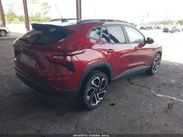 CHEVROLET TRAX 2RS (СТИЛЬНЫЙ ТЕМНЫЙ САЛОН АГРЕССИВНЫЙ ОБВЕС СПОРТИВНЫЕ ЭЛЕМЕНТЫ) 2024
