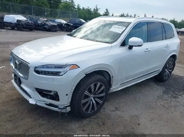 VOLVO XC90 2023