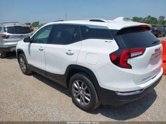 GMC TERRAIN SLT (КОЖАНЫЙ САЛОН КЛИМАТ СОВРЕМЕННАЯ МУЛЬТИМЕДИА) 2024