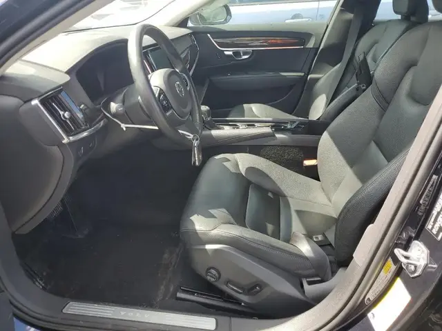 VOLVO S90 2019