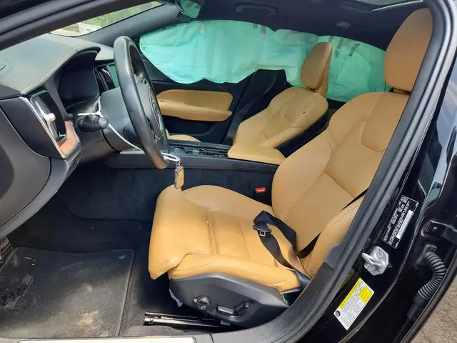 VOLVO S60 T6 INSCRIPTION 2019