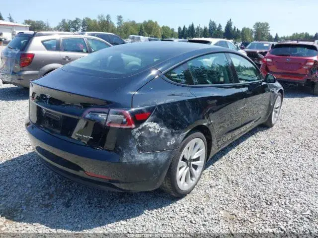 TESLA MODEL 3 LONG RANGE 2022
