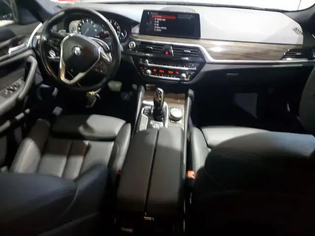 BMW 530I XDRIVE 2018