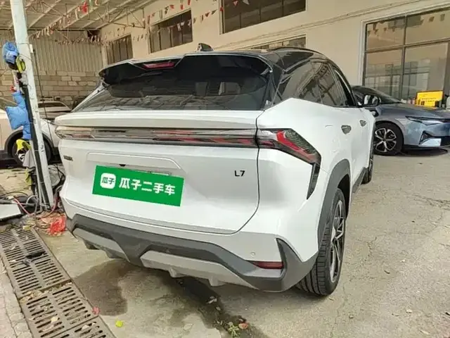 GEELY L7 ПРОБЕГ 27 200 КМ ДЛЯ 2023 ГОДА ЭТО ОТЛИЧНЫЙ ПОКАЗАТЕЛЬ АВТОМОБИЛЬ ПРАКТИЧЕСКИ НОВЫЙ 2023