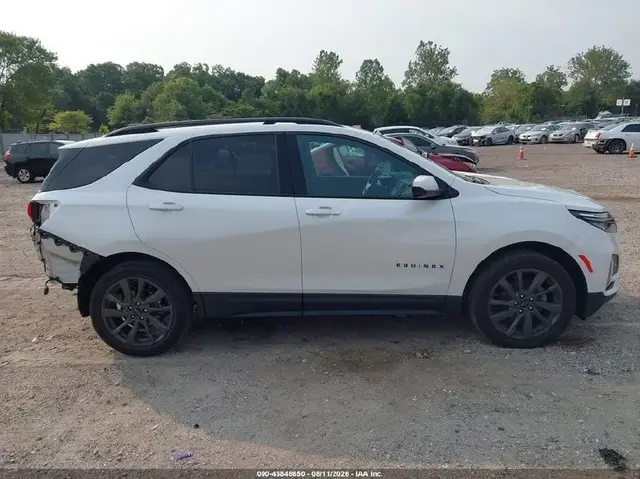 CHEVROLET EQUINOX АГРЕССИВНЫМ ДИЗАЙНОМ И ЦЕЛОЙ БЕЗОПАСНОСТЬЮ 2022