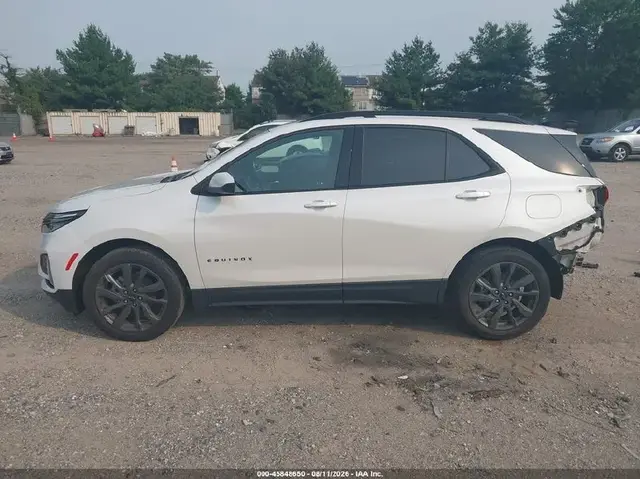 CHEVROLET EQUINOX АГРЕССИВНЫМ ДИЗАЙНОМ И ЦЕЛОЙ БЕЗОПАСНОСТЬЮ 2022