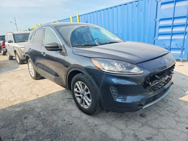 FORD ESCAPE SE 2022