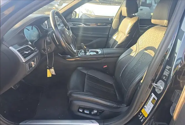 BMW 740I XDRIVE M SPORT 2019