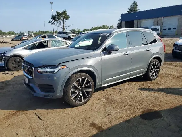 VOLVO XC90 2022