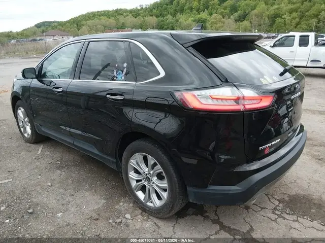 FORD EDGE TITANIUM 2024