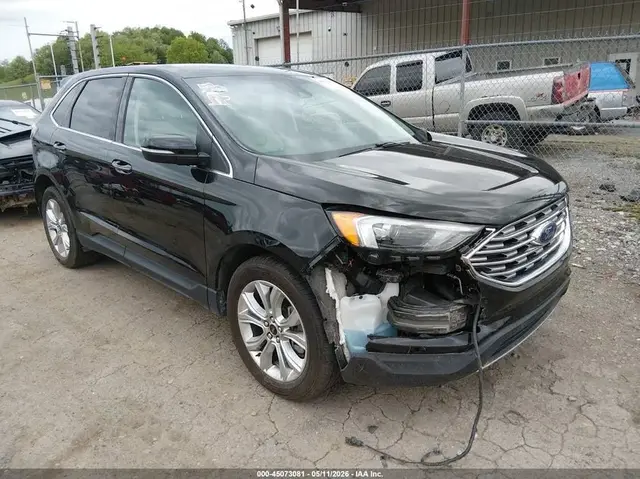 FORD EDGE TITANIUM 2024