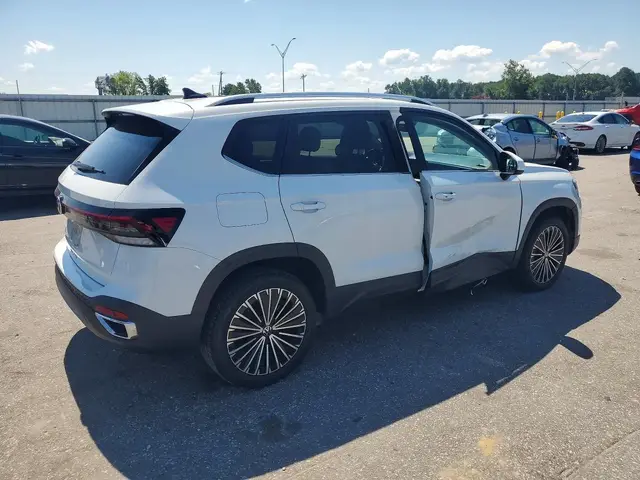 VOLKSWAGEN TAOS SE 2025