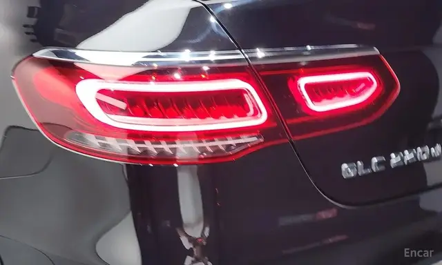 MERCEDES-BENZ GLC COUPE 2022