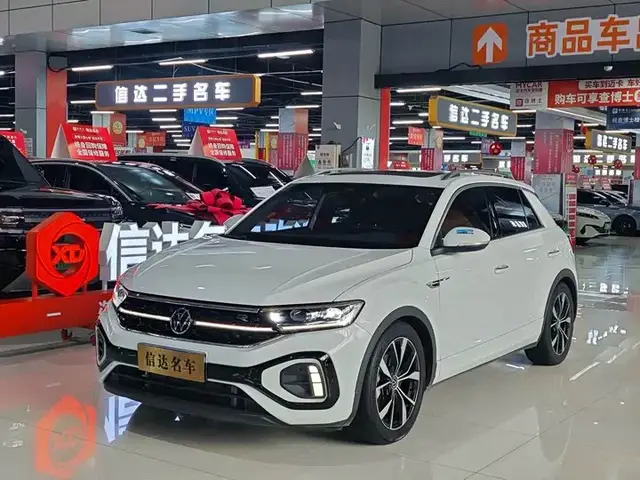 VOLKSWAGEN T-ROC ПРОБЕГ 32 600 КМ ДЛЯ 2023 ГОДА ЭТО ЭКСТРЕМАЛЬНО МАЛО АВТОМОБИЛЬ ПРАКТИЧЕСКИ НОВЫЙ 2023