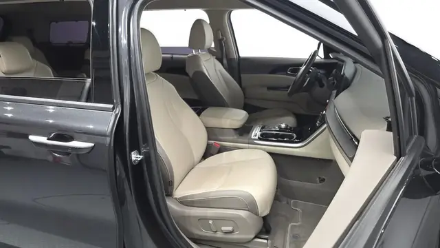 KIA CARNIVAL SIGNATURE 2022