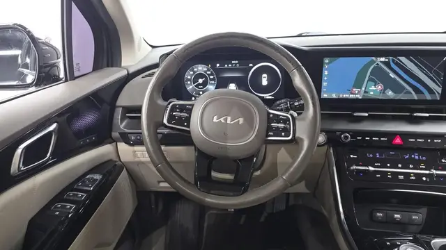KIA CARNIVAL SIGNATURE 2022