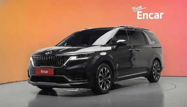 KIA CARNIVAL SIGNATURE 2022