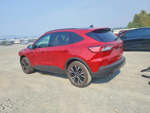 FORD ESCAPE SE 2022