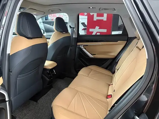 GEELY BOYUE L ПРОБЕГ 45 000 КМ ДЛЯ 2023 ГОДА ВЫПУСКА ЭТО ОТЛИЧНЫЙ ПОКАЗАТЕЛЬ ДВИГАТЕЛЬ ТОЛЬКО РАЗОГРЕЛСЯ 2023