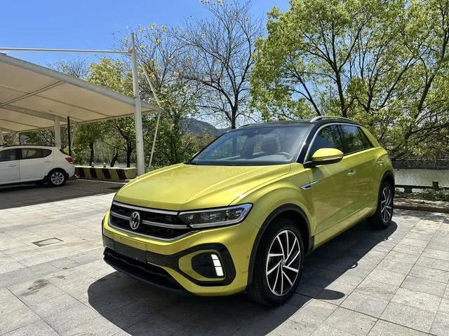 VOLKSWAGEN T-ROC 2023