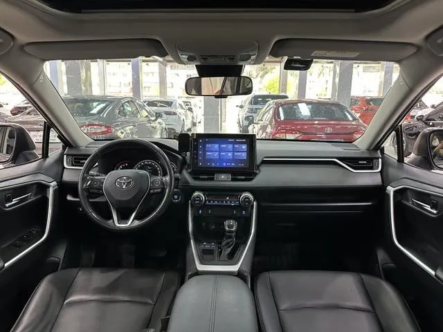 TOYOTA RAV4 2022