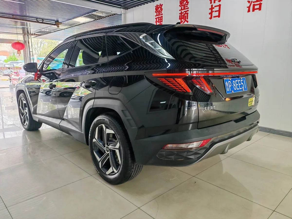HYUNDAI TUCSON 2023