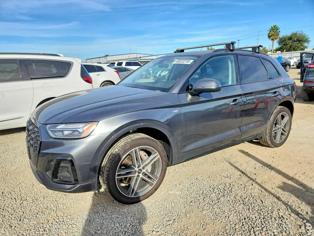 AUDI Q5 E PREMIUM PLUS 2023