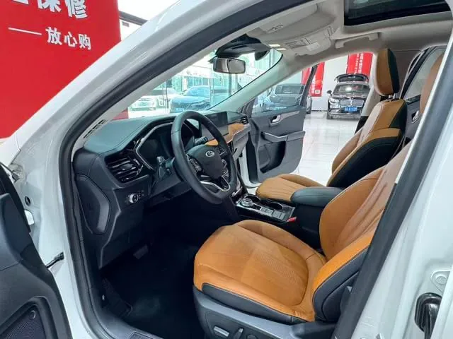 FORD ESCAPE ECOBOOST 245 AWD 2019