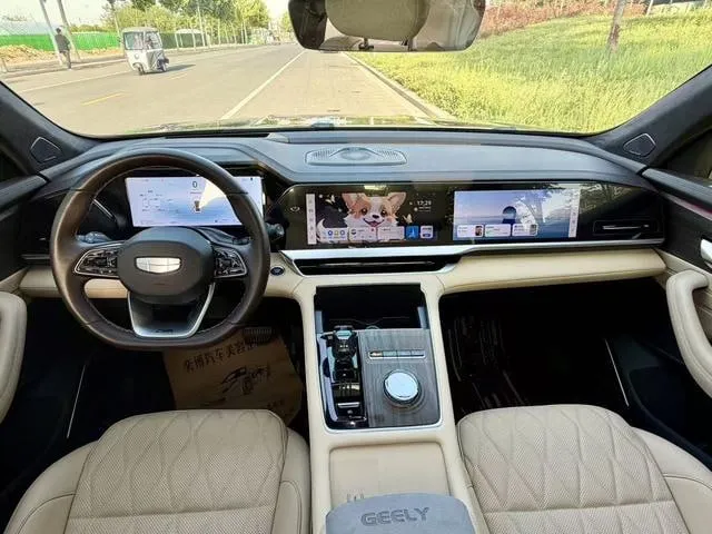 GEELY XINGYUE L 2025