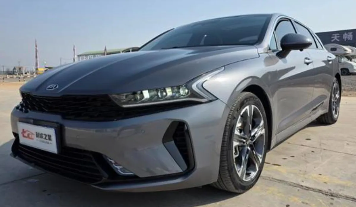 KIA K5 PREMIUM 2020