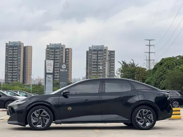 TOYOTA BZ3 ELITE 2024