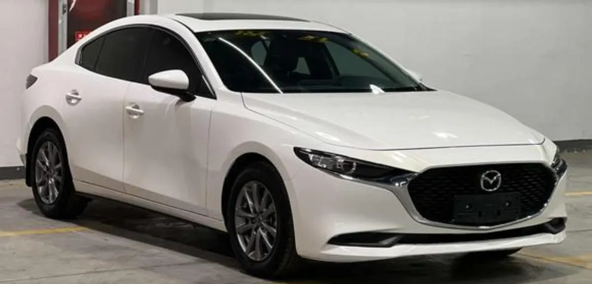 MAZDA 3 AXELA 2021