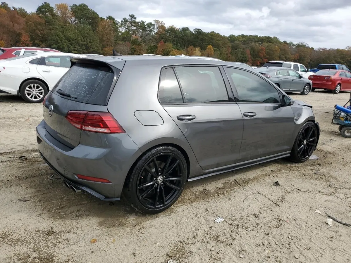 VOLKSWAGEN GOLF R 2019