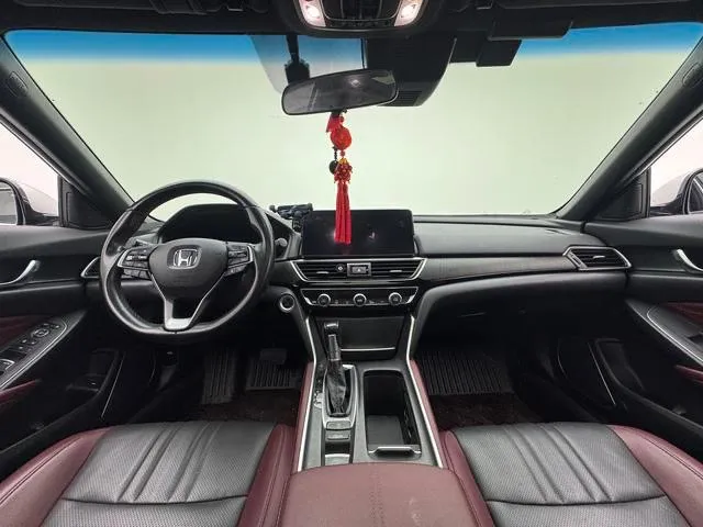 HONDA INSPIRE 2022