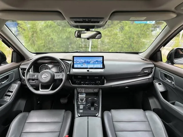 NISSAN X-TRAIL LUXURY EDITION 2022