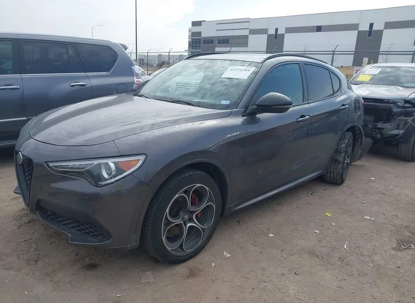 ALFA ROMEO STELVIO VELOCE AWD 2023