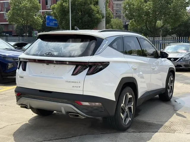 HYUNDAI TUCSON L 2021