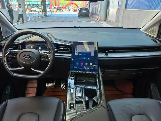 HYUNDAI CUSTO 2022