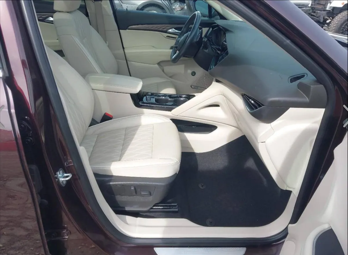 BUICK ENVISION AVENIR FWD 2022